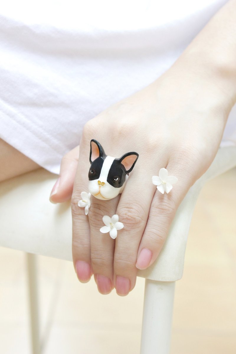 French Bulldog Ring Black and White - 戒指 - 铜/黄铜 黑色