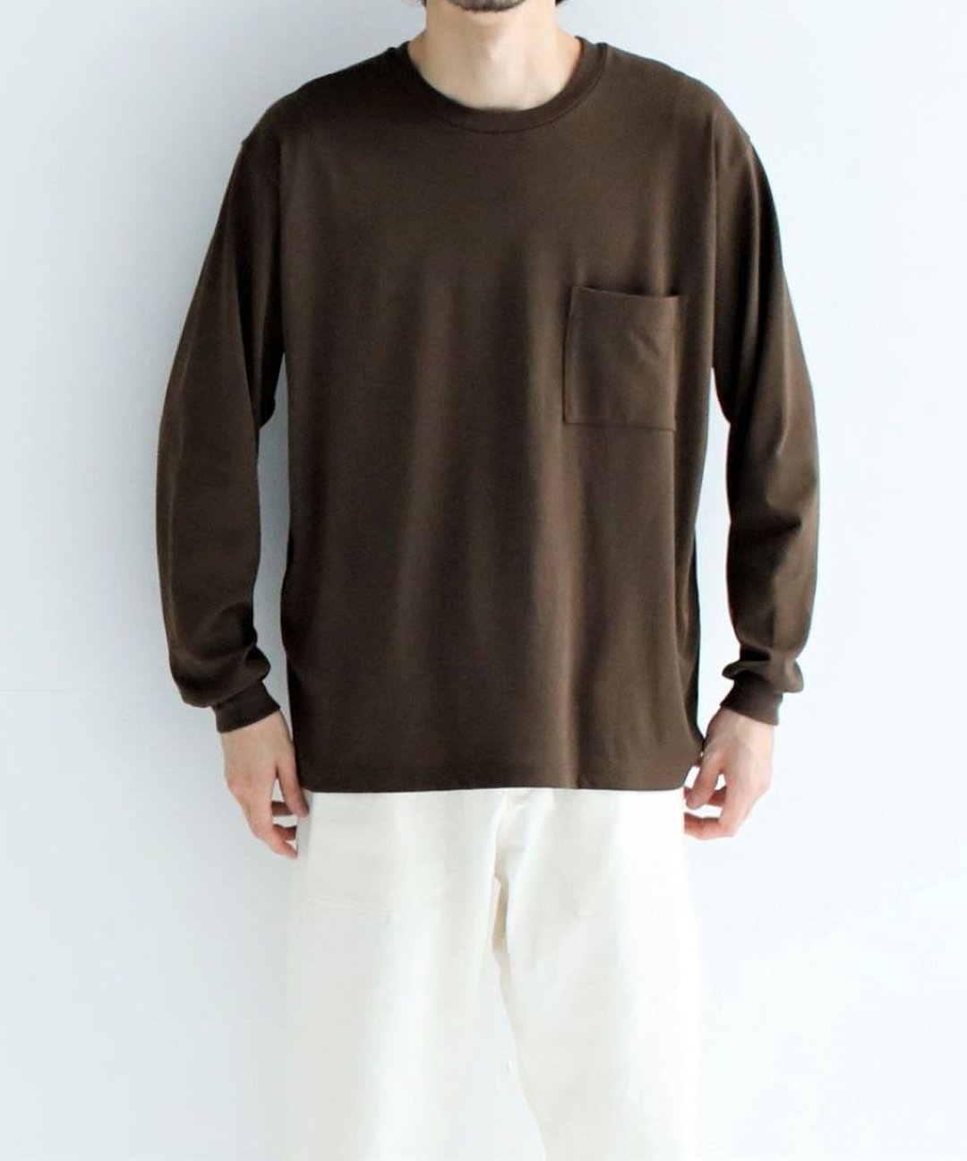 【WHITE MAILS】LOOSE FIT POCKET LONG SLEEVE T-SHIRT - 女装 T 恤 - 纸 咖啡色