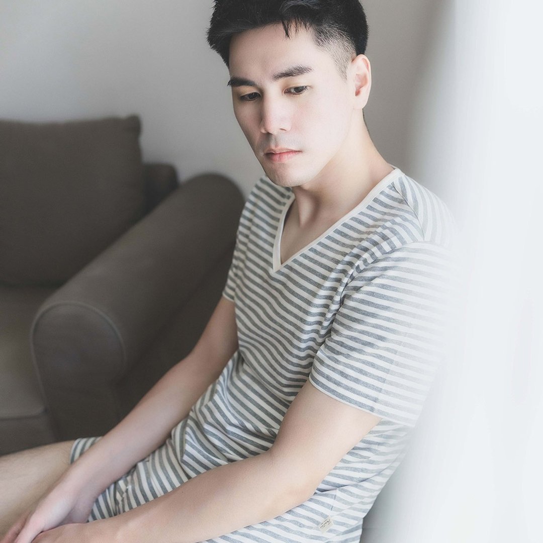 UMORFIL胶原蛋白横条V领短袖亲肤消臭男内衣-共4色/父亲节 - 居家服/睡衣 - 棉 多色