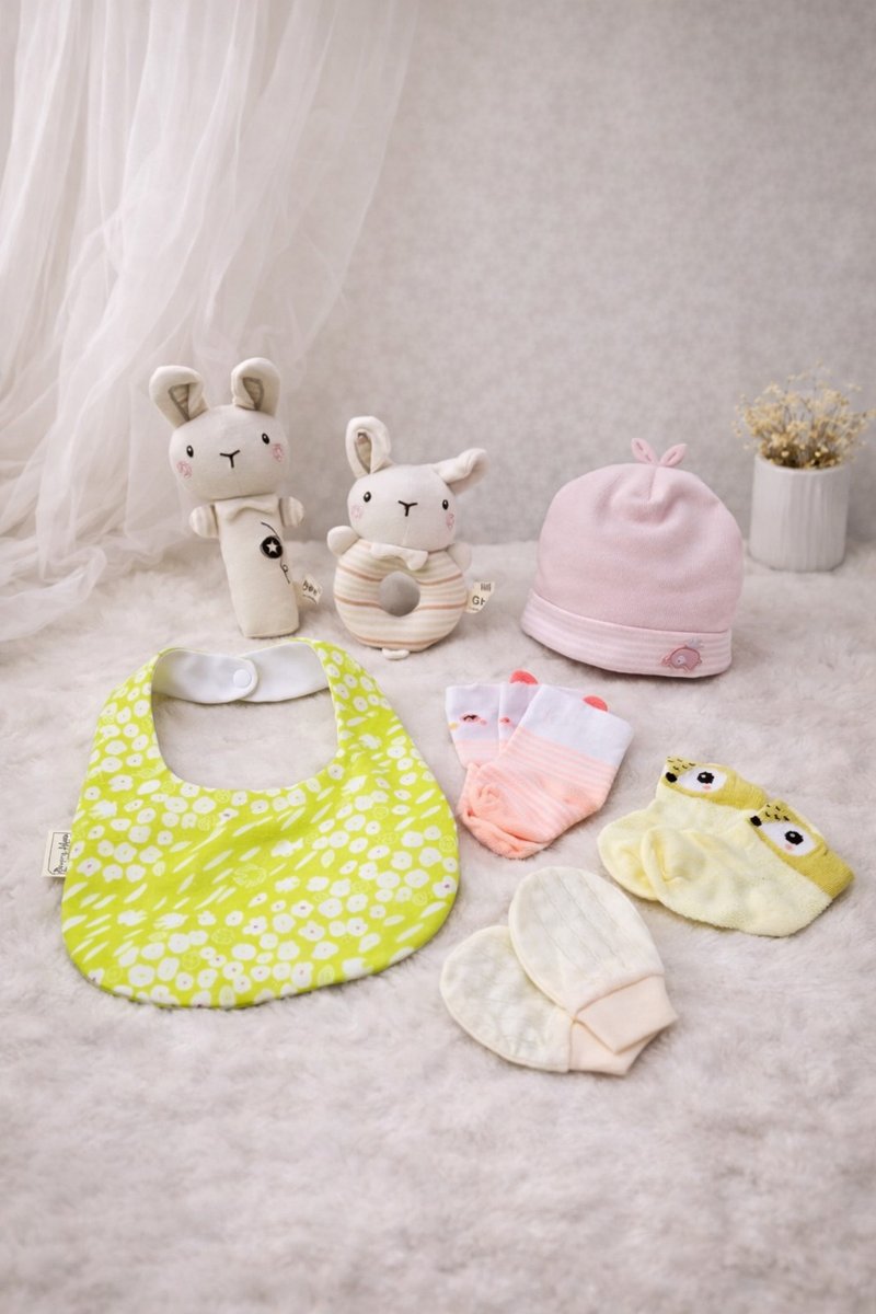 限量手作满月礼盒 韩日纯棉口水巾・人气宝宝礼物首选 - 围嘴/口水巾 - 棉．麻 多色