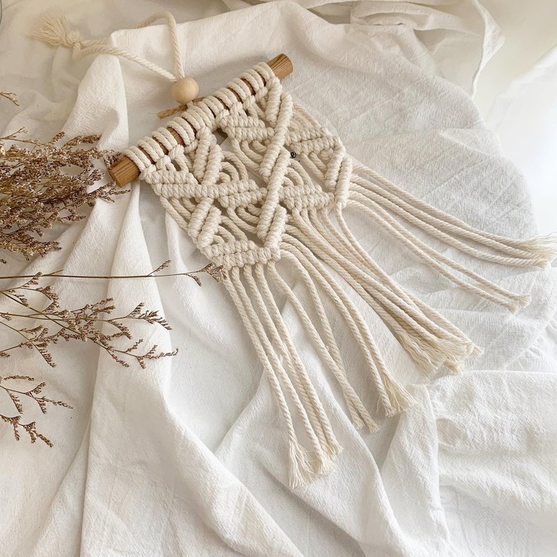 Macrame 编织 交叉 对称 珠珠 小型 吊饰 挂饰 - 摆饰 - 棉 白色