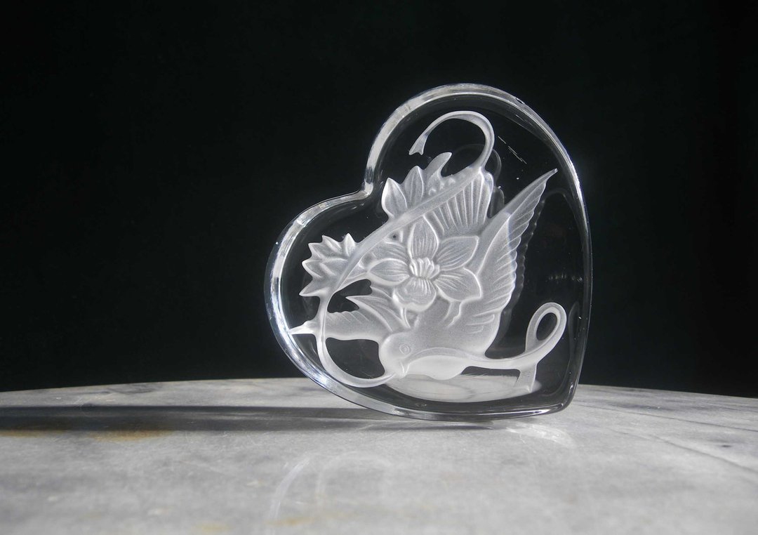 【老时光 OLD-TIME】早期台湾制出口美国水晶玻璃雕刻厚重纸镇 - 收纳用品 - 其他材质 多色