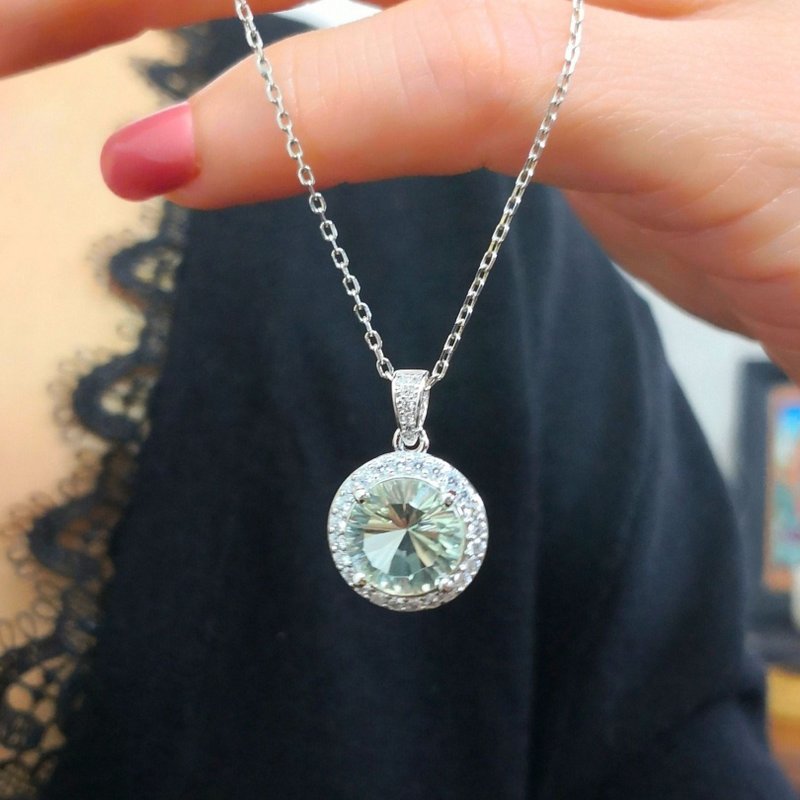 天然绿水晶 特殊切割 满绿光泽 纯银项链 招财水晶 母亲节礼物 - 项链 - 纯银 绿色