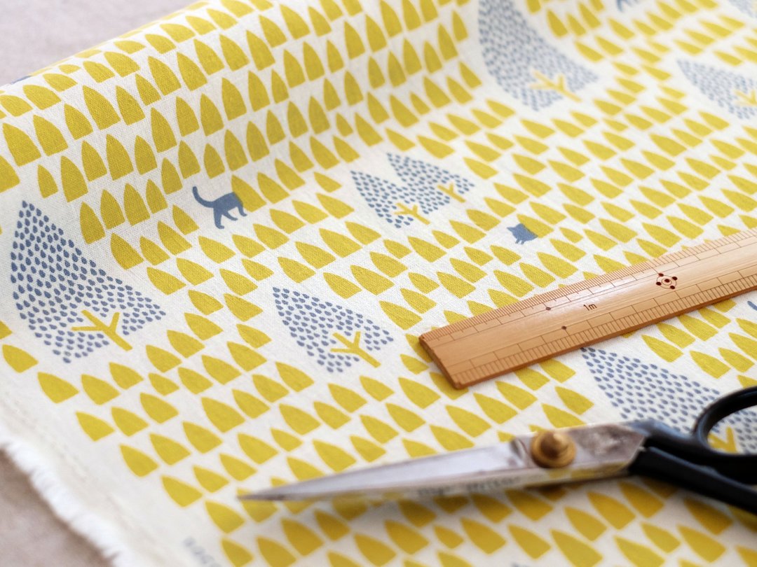 Cotton fabric Thick Kakurenbo Width 110x50cm - 编织/刺绣/羊毛毡/裁缝 - 棉 黄色