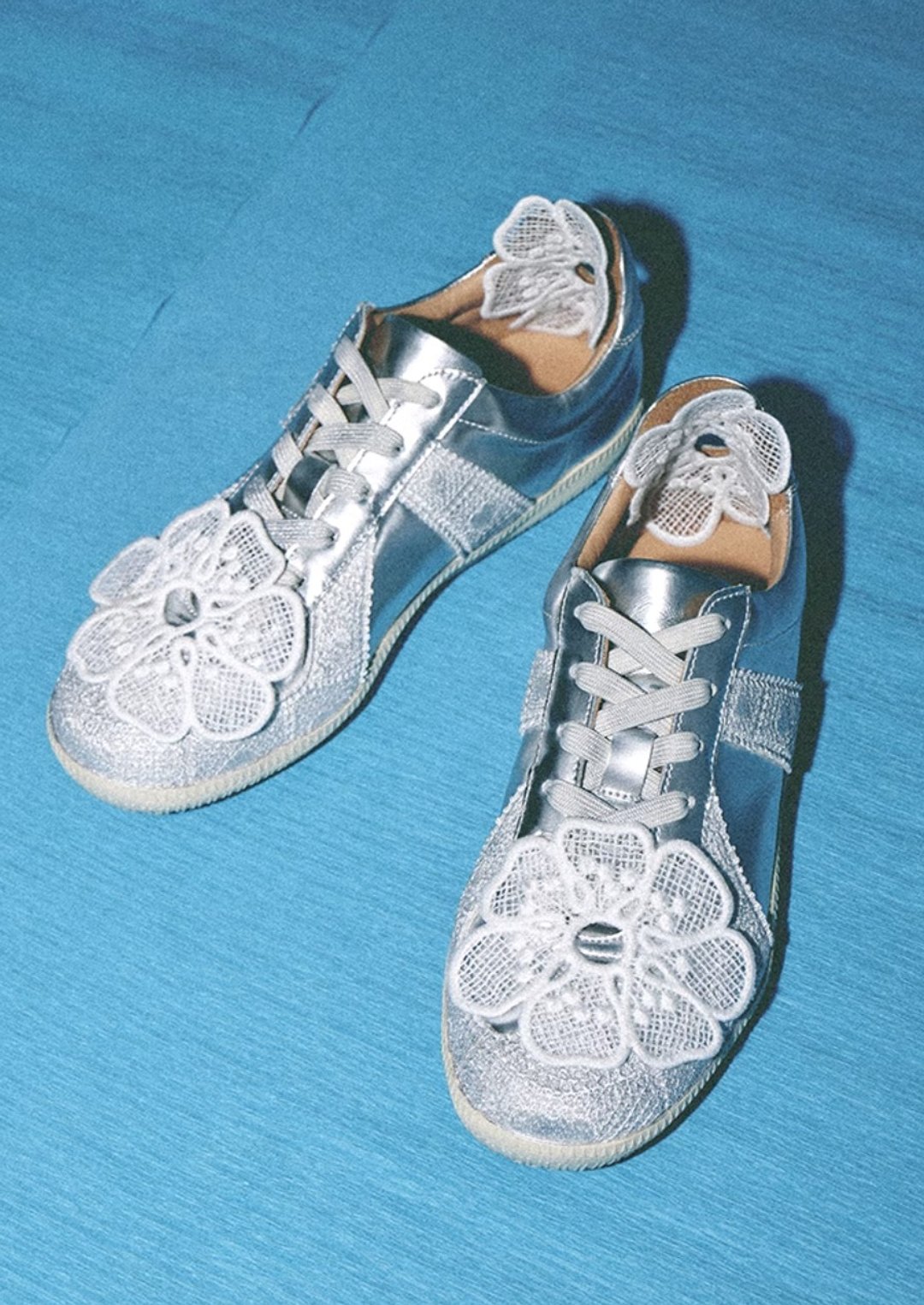 Acid Lace Low-Top Sneaker 酸性蕾丝德训鞋 真皮 - 男款皮鞋 - 真皮 银色
