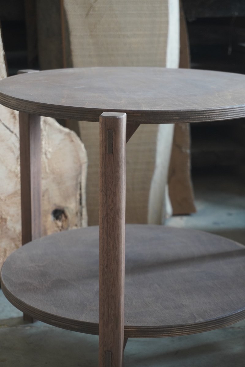 胡桃床边小圆桌 - 其他家具 - 木头 咖啡色