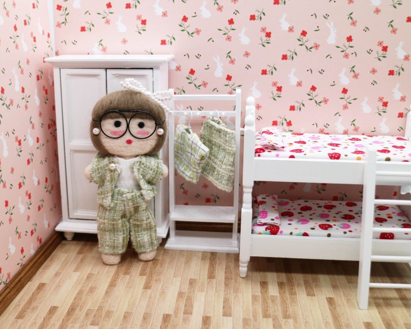 毛毛头 - Betty - 迷你手工娃娃 / 吊饰 - 吊饰 - 羊毛 绿色