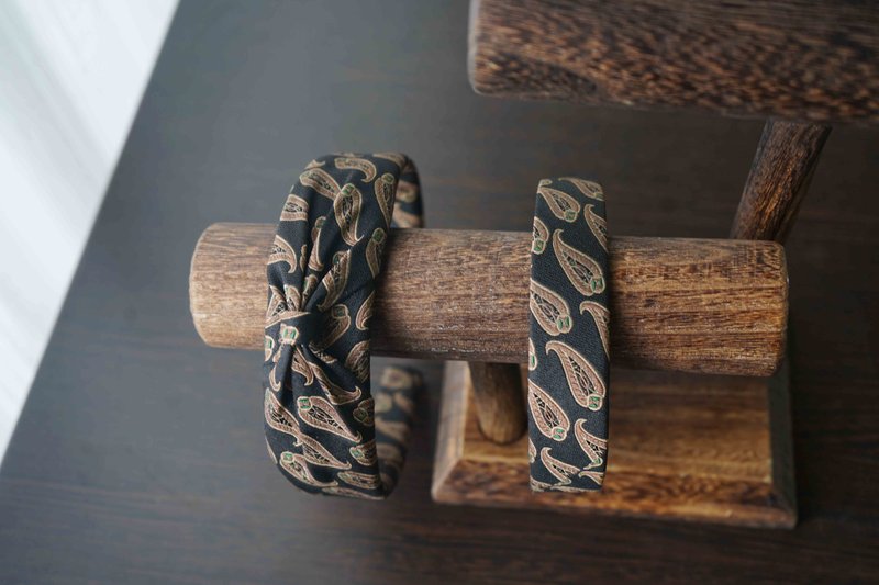 古董领带改制手工发箍-CHANEL香奈儿-变形虫缇花-黑 - 发带/发箍 - 丝．绢 黑色