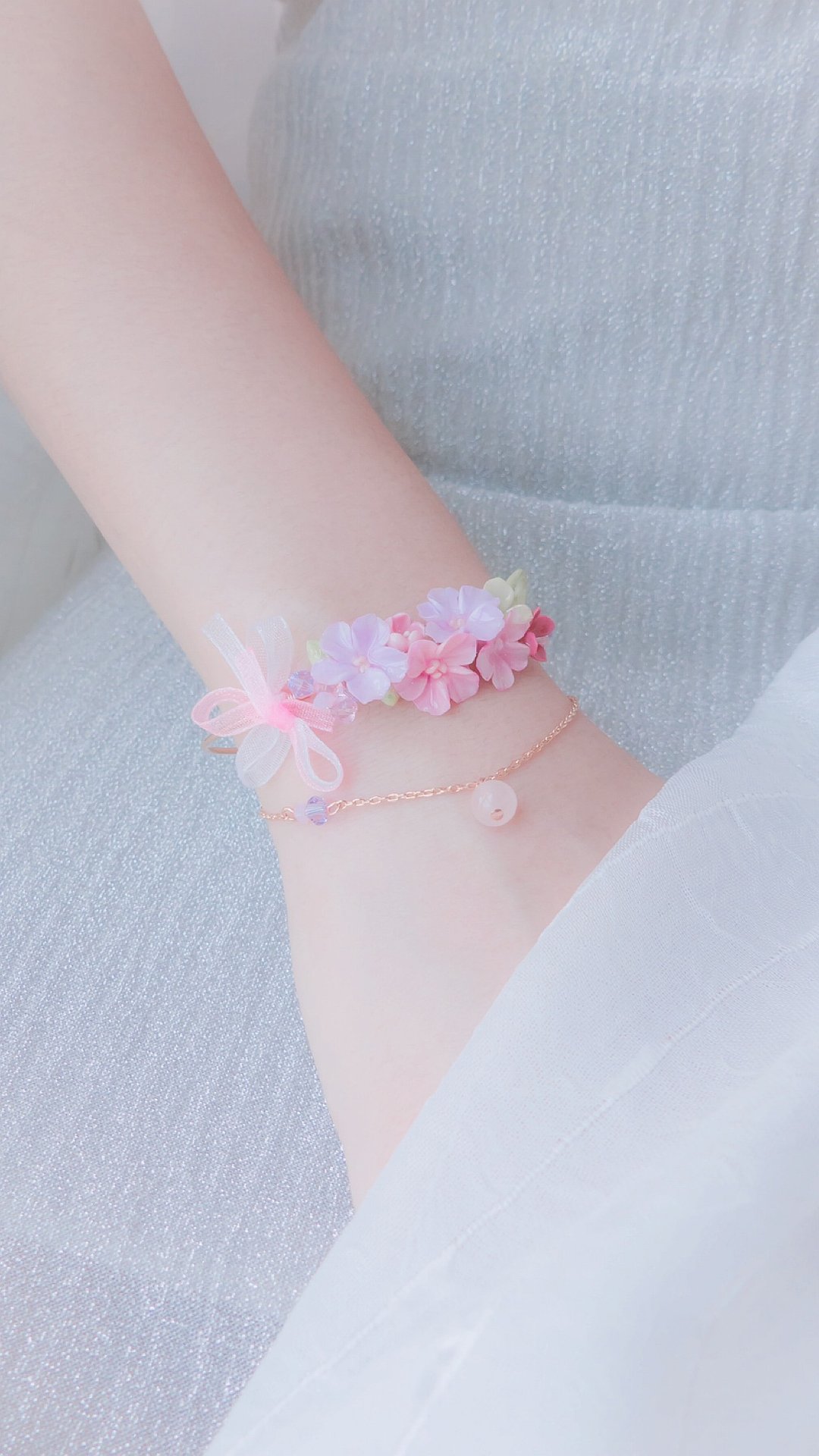 ZODIAC: 处女 X 紫罗兰 / 花馥紫罗兰缎带蝴蝶结花束镀玫瑰金手镯 - 手链/手环 - 粘土 粉红色