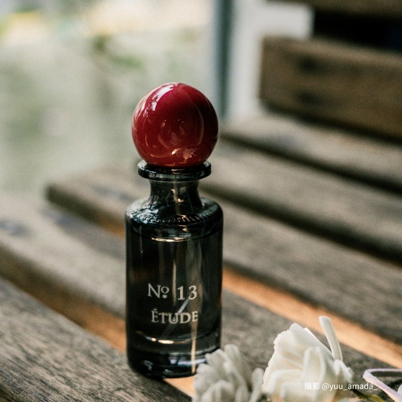 ETUDE NO.13 -  Red Heels  -  辛香皮革调 - 30m - 香薰/精油/线香 - 玻璃 透明