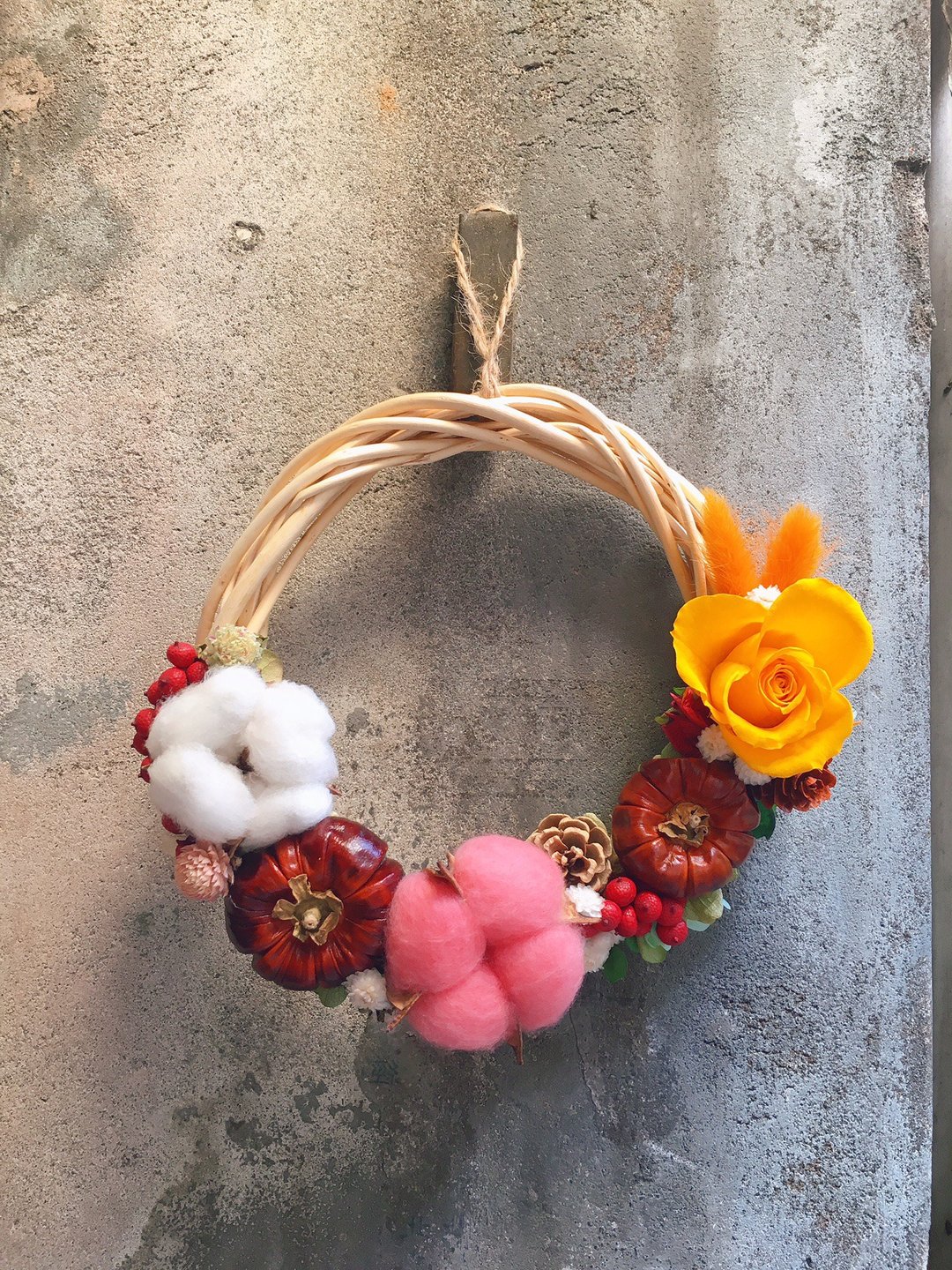 - Spring 2023 - 大地女神永生花暖橘花圈 售完须预订 - 干燥花/捧花 - 植物．花 橘色