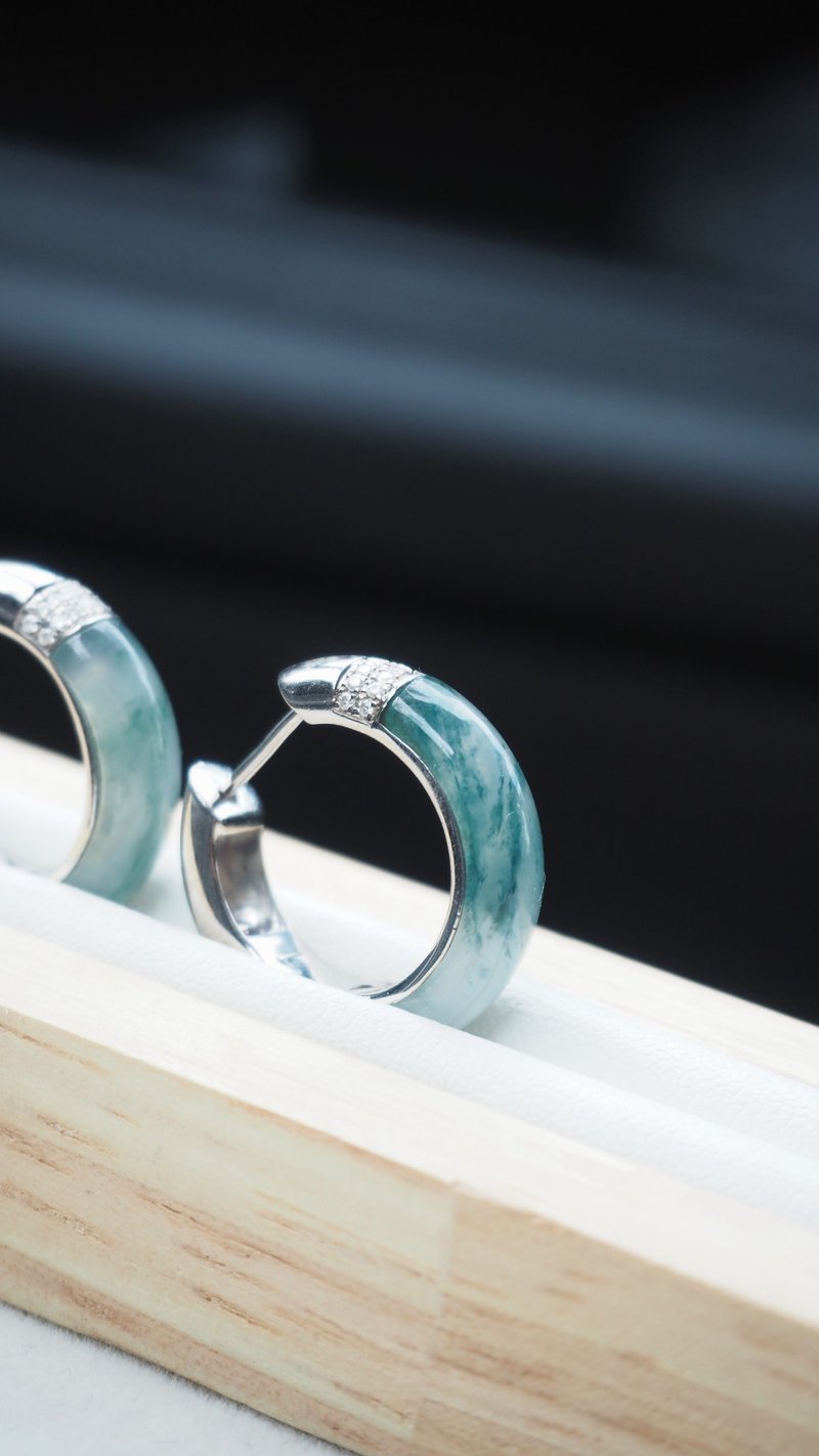 宝淇 - 飘花纯银镶耳环(设计款) - 天然A货翡翠 - 耳环/耳夹 - 玉石 绿色