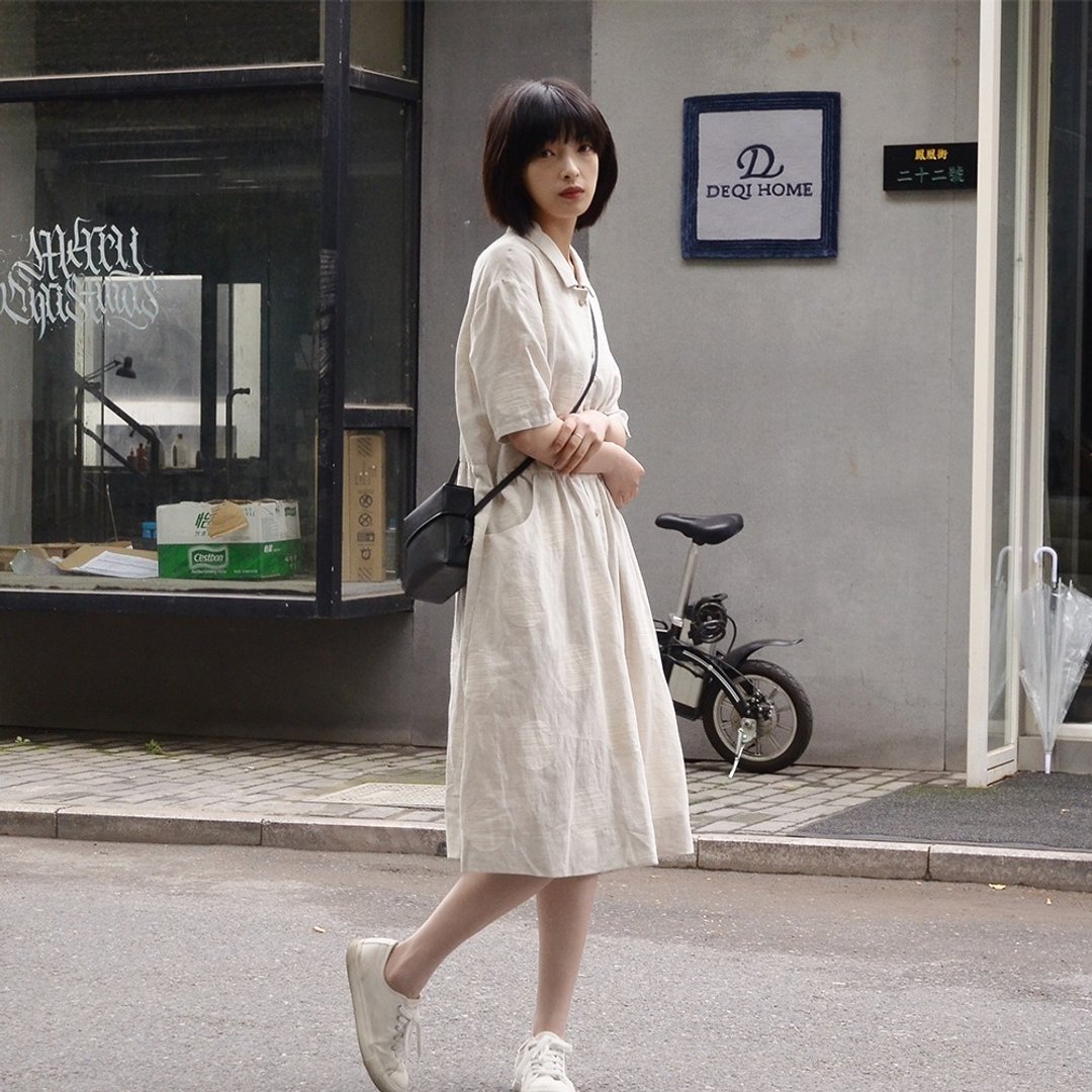 亚麻小方领波点洋装|波点亚麻布|独立品牌|Sora-134 - 洋装/连衣裙 - 棉 