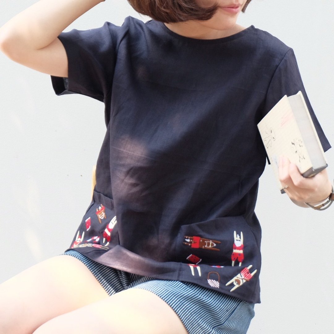 Molly Top - Little Red Hood Team (navy color) - 女装上衣 - 棉．麻 蓝色