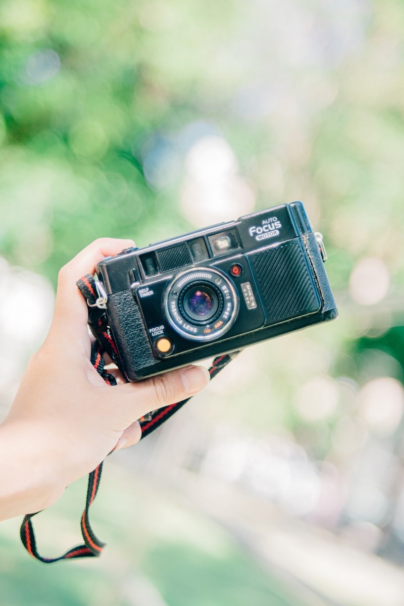 Yashica Auto Focus Motor 底片相机 大光圈 自动对焦 - 相机 - 其他金属 黑色