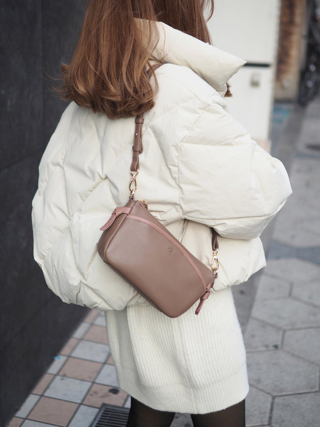 JOY (Woodrose) : Crossbody bag, Soft Cow Leather ,Lightweight bag, Shoulder bag - 手提包/手提袋 - 真皮 咖啡色
