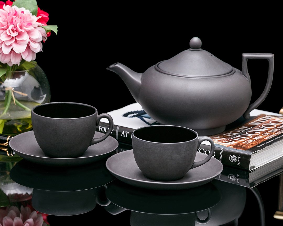 英国制 Wedgwood 黑曜雅藏五件式套组 玄武岩陶瓷咖啡壶+双杯碟组 - 茶具/茶杯 - 瓷 