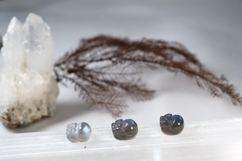 TBF - 拉长石 貔貅 强蓝光 通孔配件 可搭配手串 光谱石 水晶 饰 - 手链/手环 - 水晶 