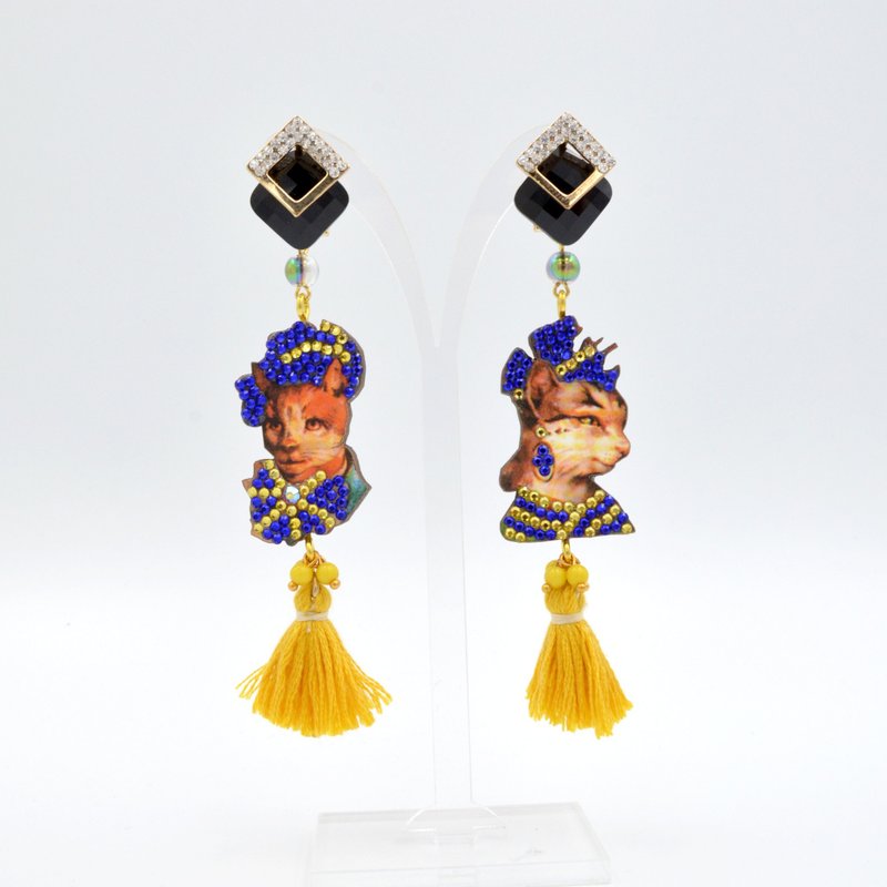 猫咪贵妇人淑女木片图案缀施华洛水晶耳环 - 耳环/耳夹 - 其他金属 蓝色