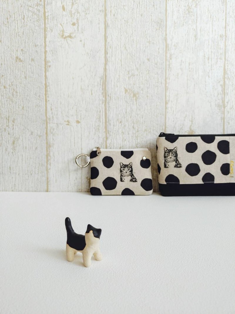 【FZK/万用收纳包(小)】圆点水玉 猫咪 日本帆布 法国金葱布 - 化妆包/杂物包 - 棉．麻 黑色