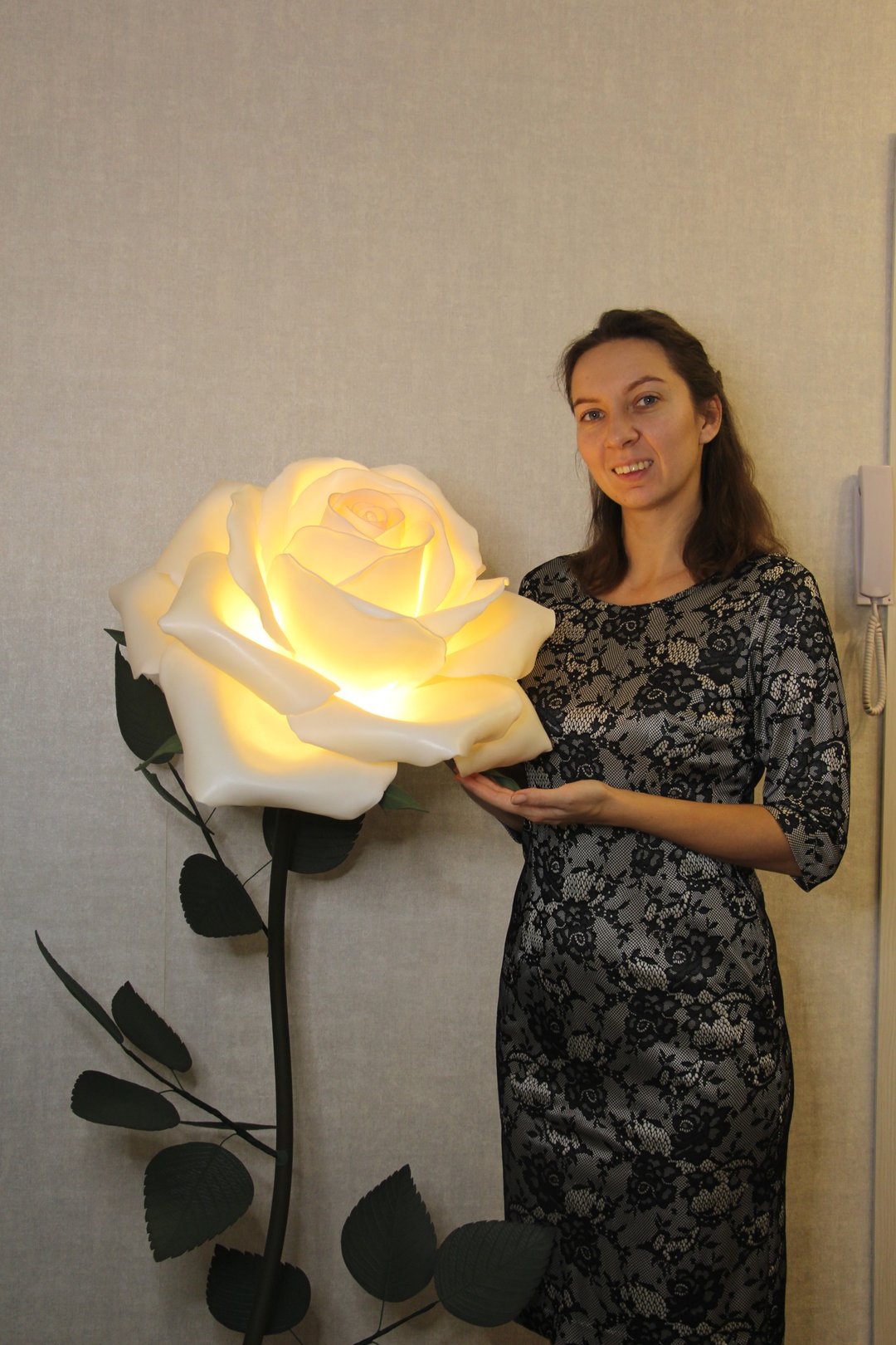 Deact Unique lamp Floor lamp led boho cute lamp Rose flower lamp - 灯具/灯饰 - 其他材质 白色