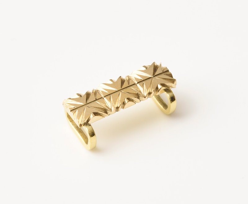 CO2 - 其他 - 其他金属 金色