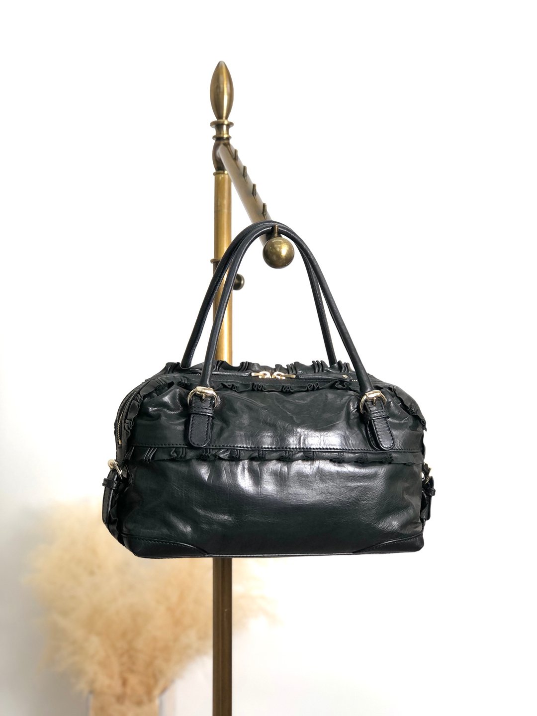 【日本直送 名牌中古包】GUCCI 古驰 手提包 黑色 荷叶边 皮革 迷你波士顿包 vintage 古着 old ns25kt - 手提包/手提袋 - 真皮 黑色