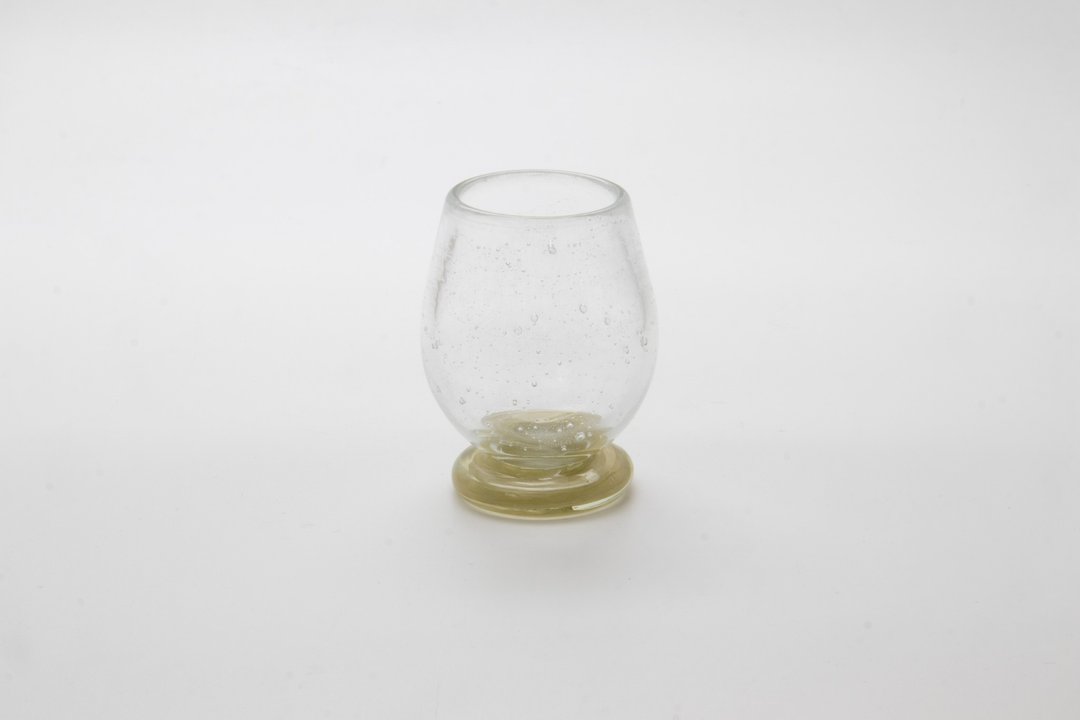 透明气泡圆腹小脚杯 80ml 淡绿底 - 酒杯/酒器 - 玻璃 绿色
