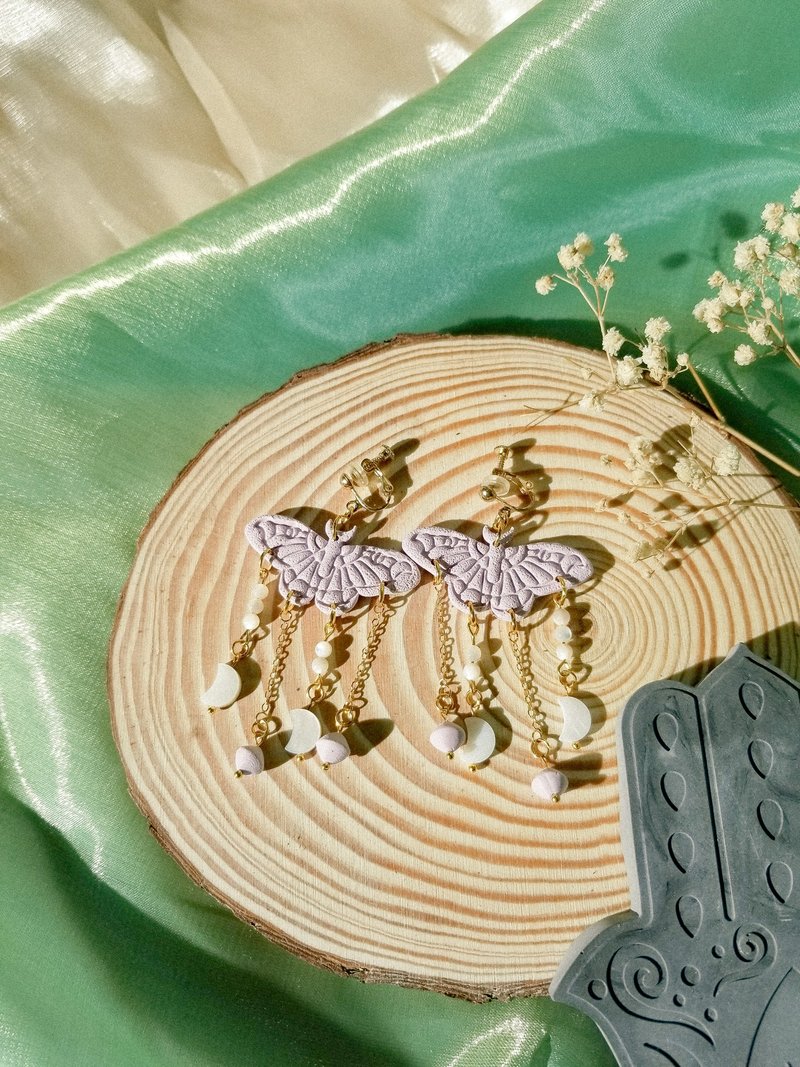 原创手作Ocean On The Moon -星辰飞蛾复古珠软陶耳环/耳夹 - 耳环/耳夹 - 陶 多色