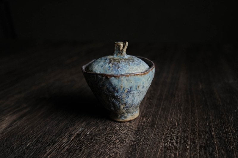 雨后积水倒影天空的云・断木与枝芽・盖碗 - 碗 - 陶 多色