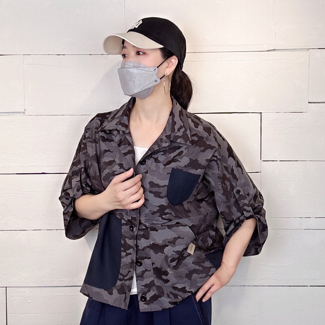 灰 黑迷彩反褶袖拼色衬衫#U5016 - 女装衬衫 - 棉．麻 灰色