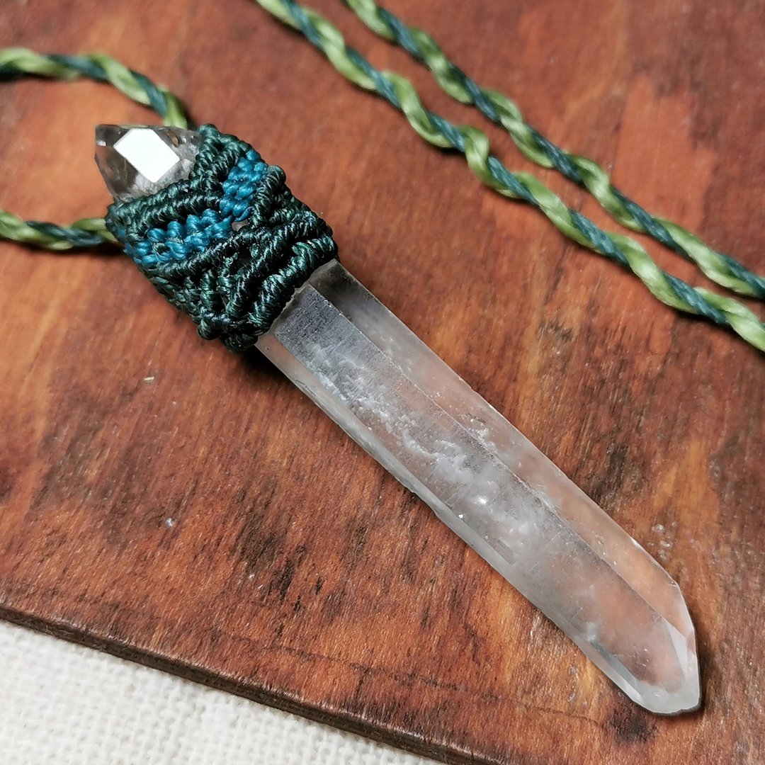蜡线编织๑白水晶柱与闪灵钻结合 - 项链 - 水晶 白色