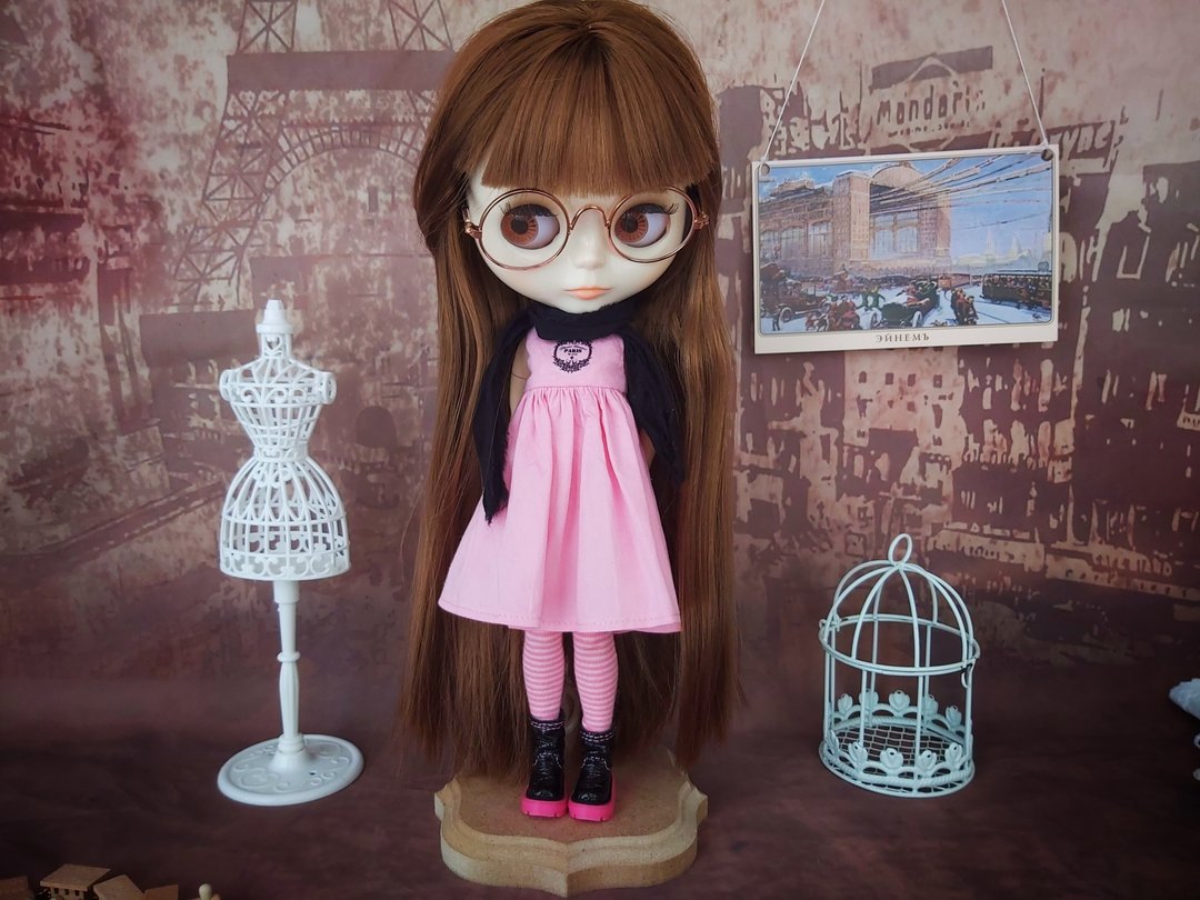 Blythe娃娃套装：粉红洋装、皮鞋、围巾、条纹丝袜 - 玩具/玩偶 - 棉 粉红色
