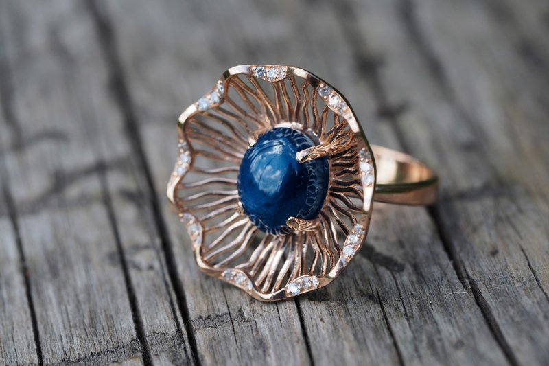 14k  gold ring with star sapphire and diamonds - 戒指 - 贵金属 金色