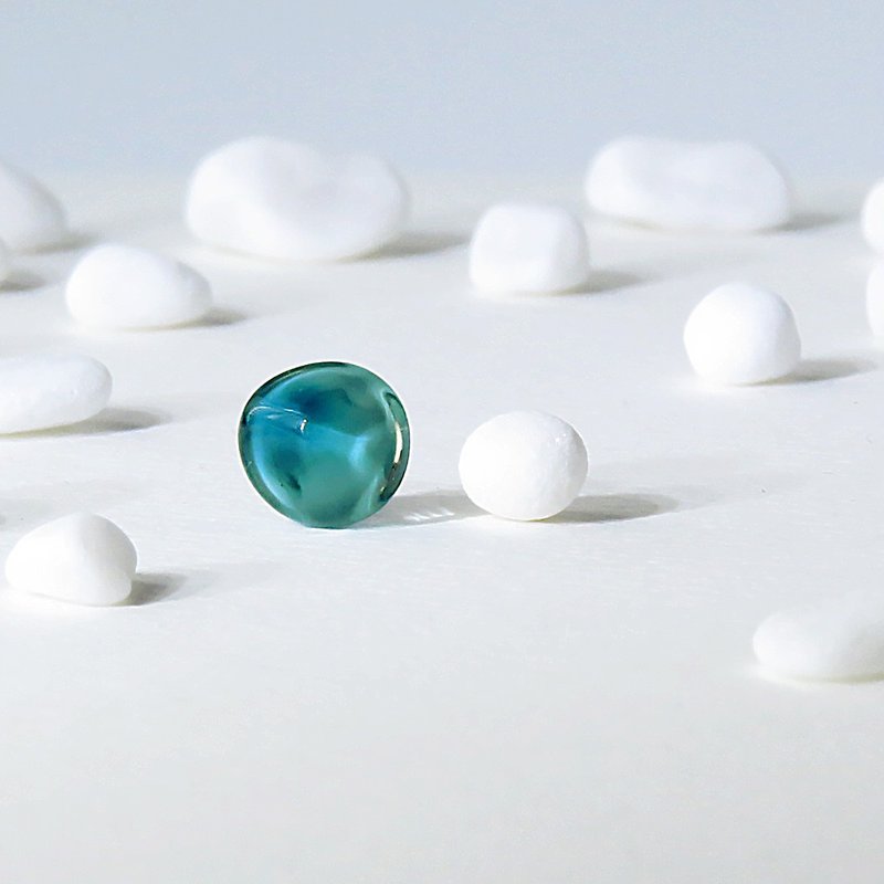 Island系列 玻璃耳环 耳夹 单只 三角 透明 蓝绿色 - 耳环/耳夹 - 玻璃 绿色