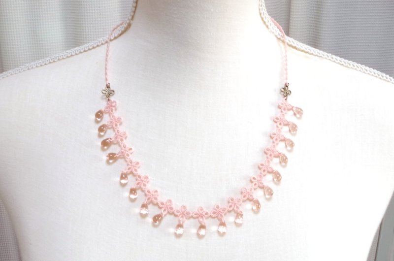 Tatting lace and Czech beads necklace, Sakura - 项链 - 棉．麻 粉红色