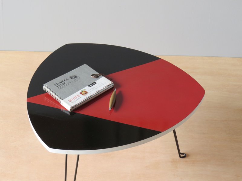 HO MOOD 解构系列—优婆神韵 折叠桌 限量版。 - 其他家具 - 木头 黑色