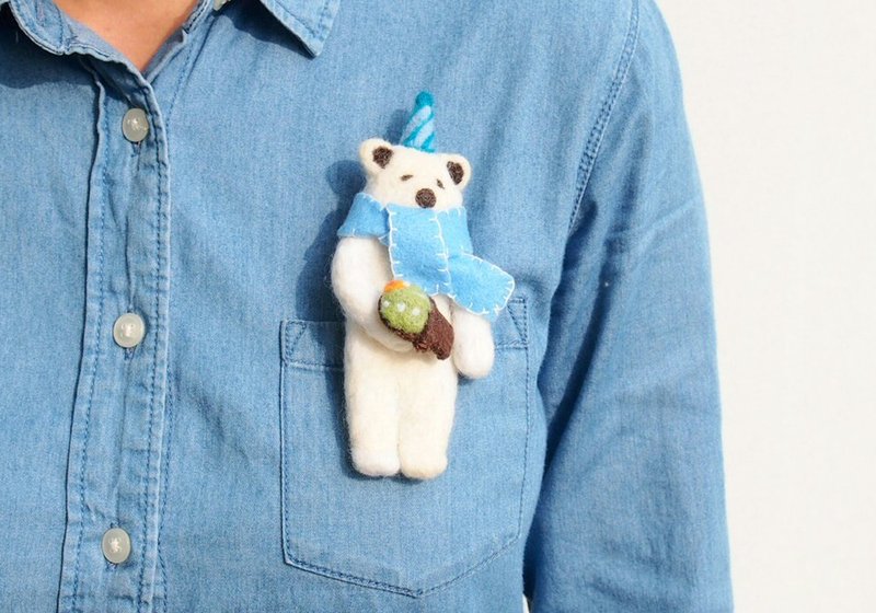 爱地球系列-北极熊羊毛毡磁铁别针 - 胸针 - 羊毛 白色