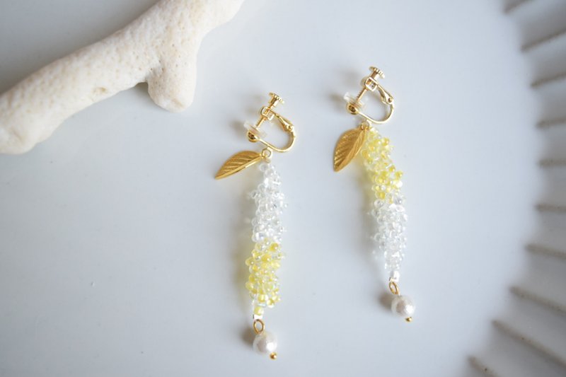 Sea grapes [yellow] - 耳环/耳夹 - 玻璃 黄色
