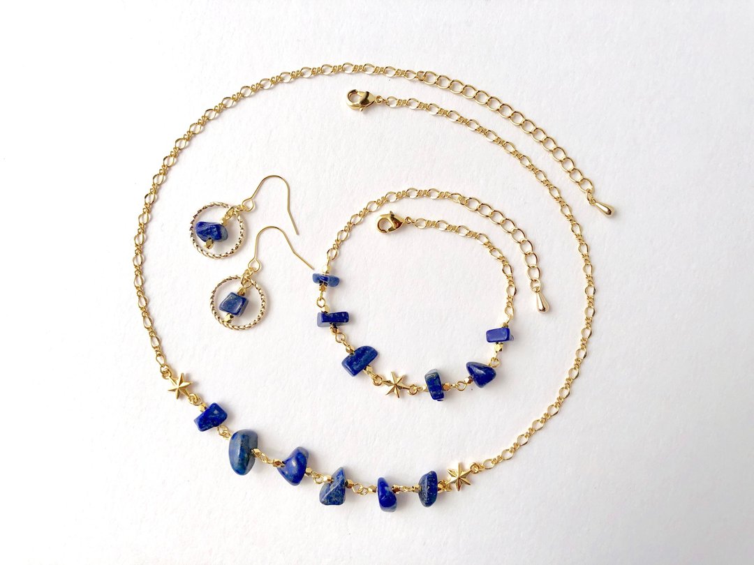 Goody Bag 3-piece set Mysterious natural stone Lapis lazuli Necklace & bracelet & earrings or earrings [for metal allergy] Good luck amulet power stone - 其他 - 石头 蓝色