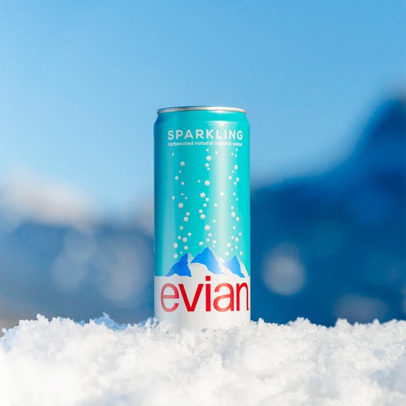 【４瓶只要２００元】法国 evian 依云气泡矿泉水 330ml - 健康/养生 - 其他材质 