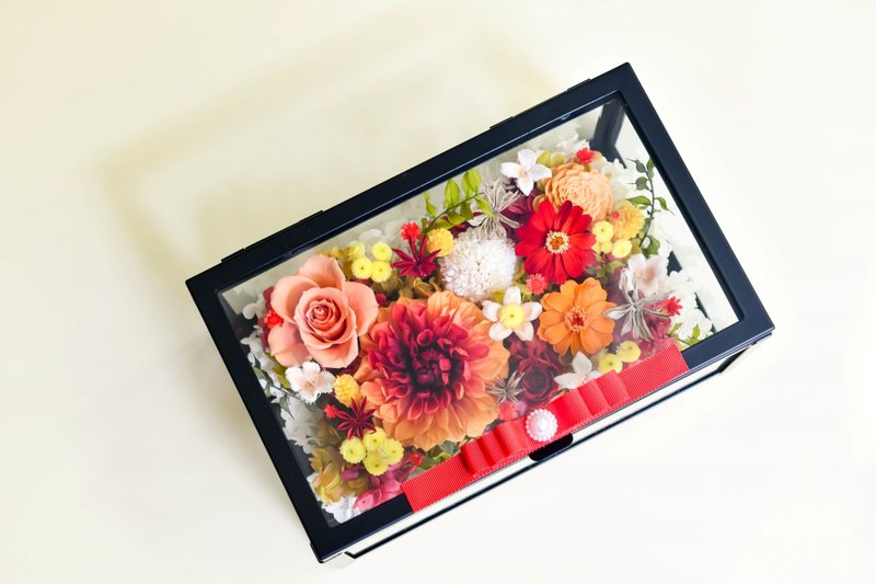Dahlia Flower Box │大理花富贵花盒 - 干燥花/捧花 - 植物．花 咖啡色