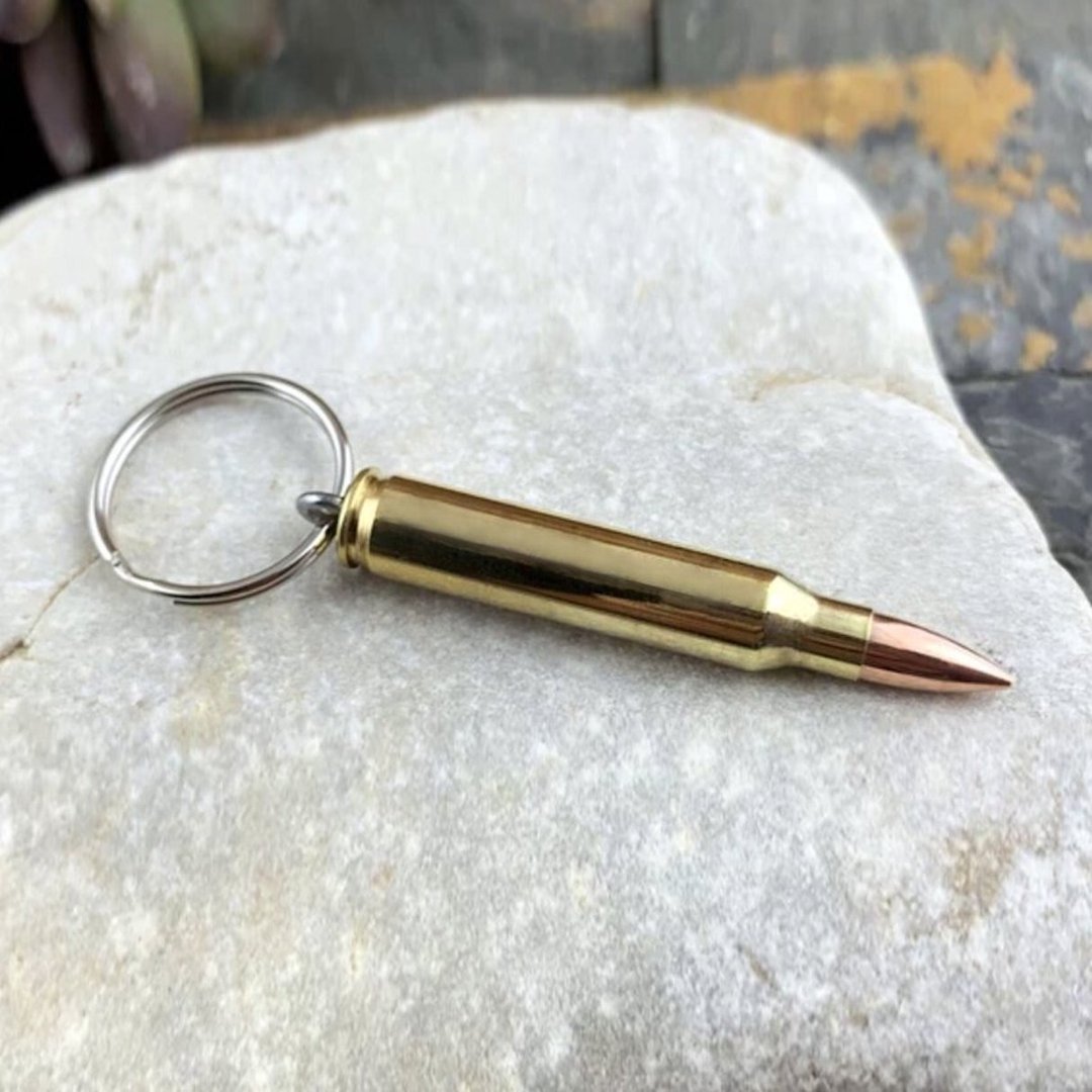 Bullet - 223 步枪子弹钥匙圈 / 金属造型钥匙扣 / 复古钥匙吊饰 - 钥匙链/钥匙包 - 其他材质 