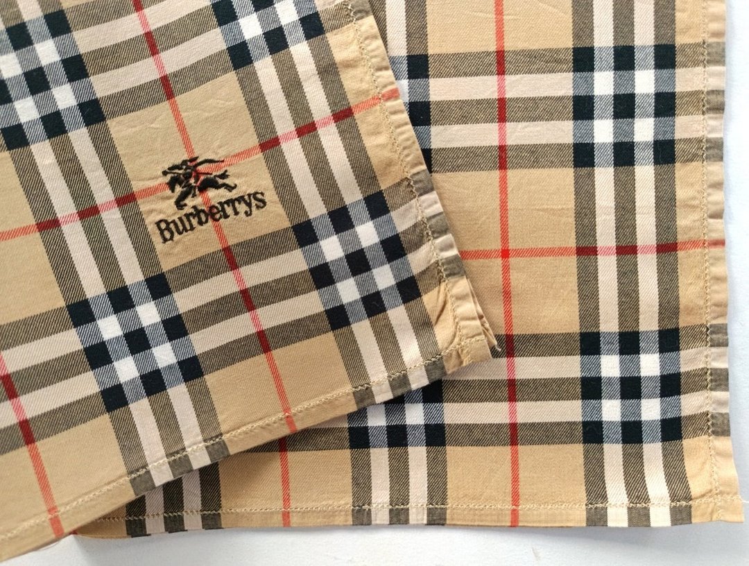 Burberry 复古格纹手帕棕色礼物 17.5 x 17.5 英寸 - 手帕/方巾 - 棉 卡其色