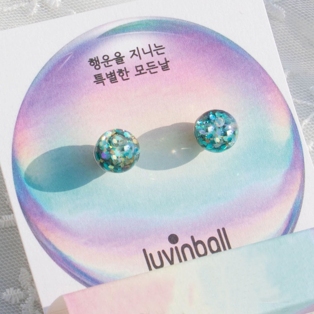 Lucky Birthsnowball Earrings - 耳环/耳夹 - 玻璃 