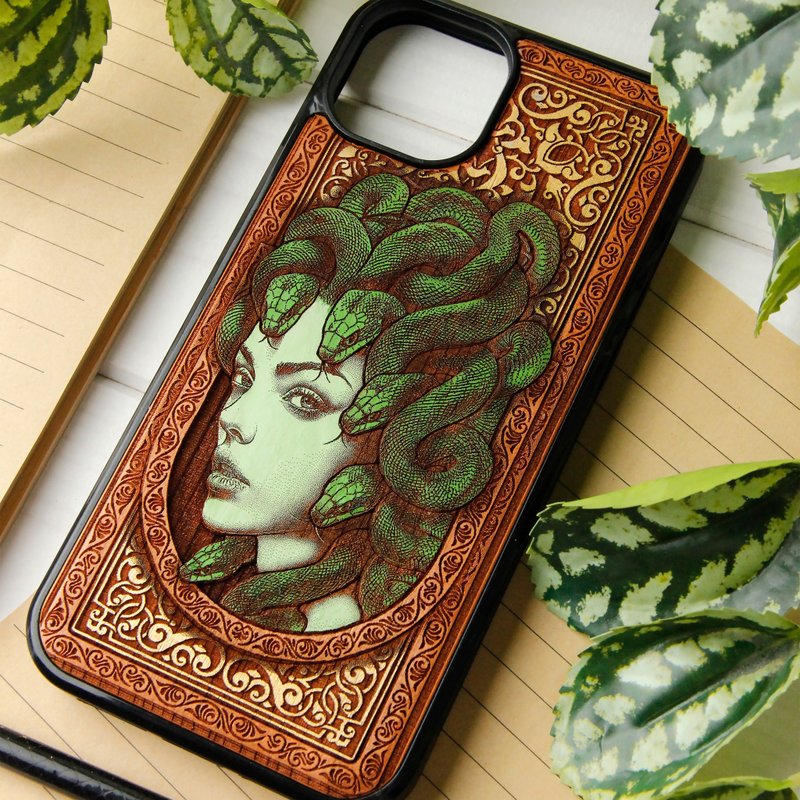 美杜莎重彩版 4 - 手机壳木质雷射雕刻+手绘 - 手机壳/手机套 - 木头 咖啡色