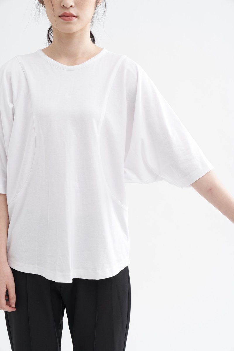 8 lie down . 圆弧上衣 - 女装 T 恤 - 棉．麻 白色