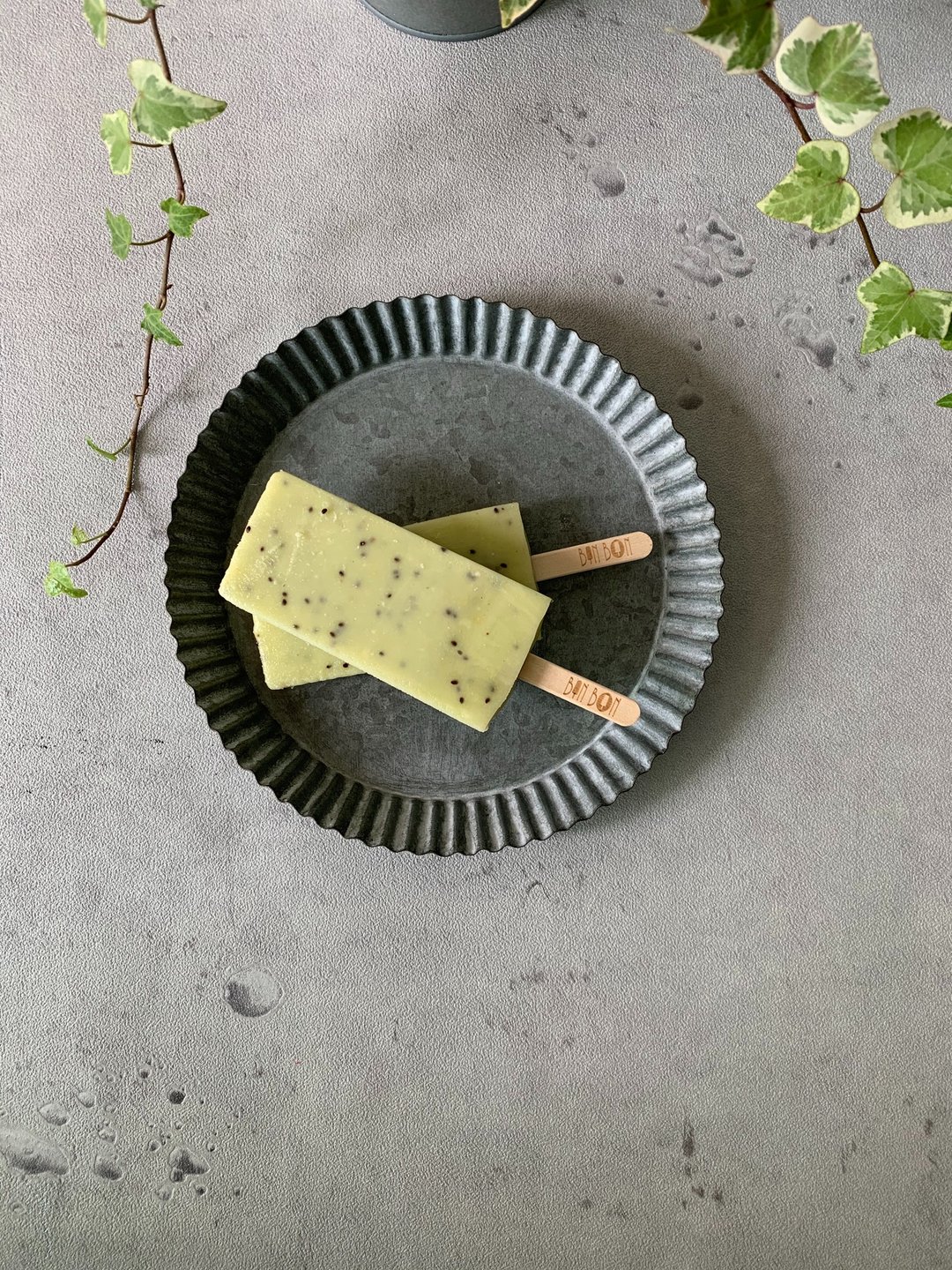 香蕉奇异果 /奶素 - 冰淇淋/冰棒 - 新鲜食材 绿色