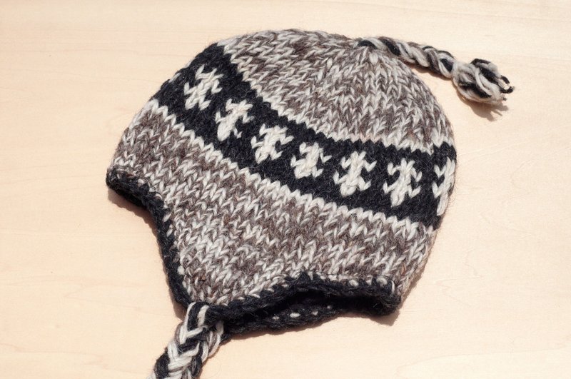 圣诞礼物 限量一件儿童毛帽 / 针织纯羊毛保暖毛帽 / 儿童飞行毛帽 / 内刷毛帽 / 针织毛帽 / 童装护耳毛线帽 - 焦糖巧克力 东欧风民族图腾 - 围嘴/口水巾 - 羊毛 咖啡色