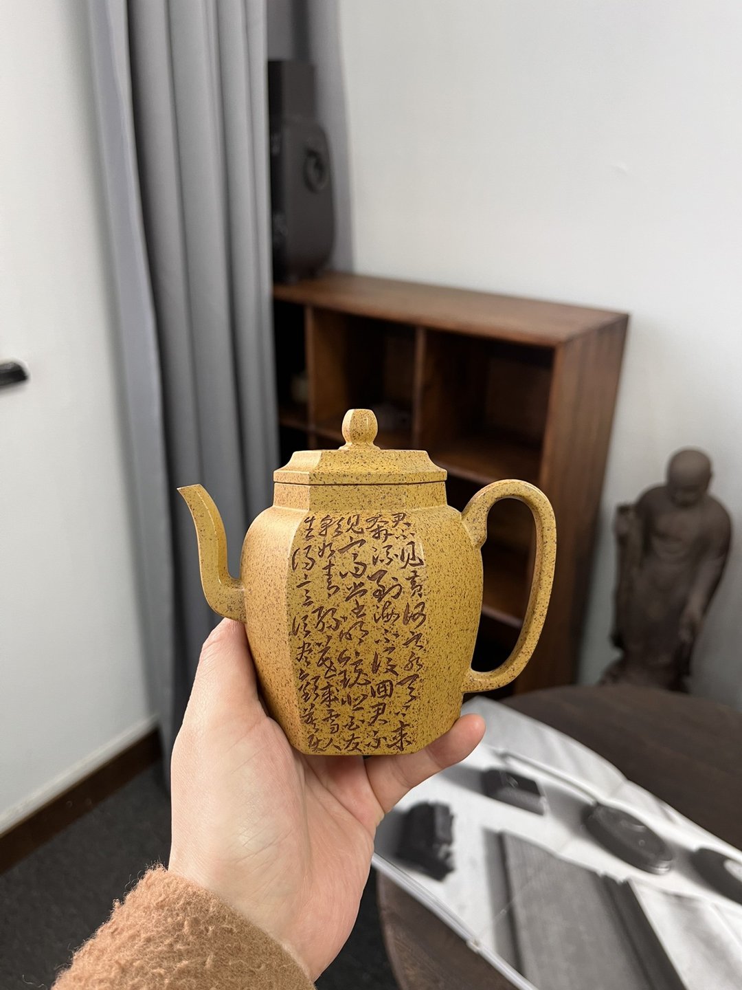 高六方 现货实拍 原矿黄金段高温烧制 富有老味 气孔延展 透气性 - 茶具/茶杯 - 陶 灰色